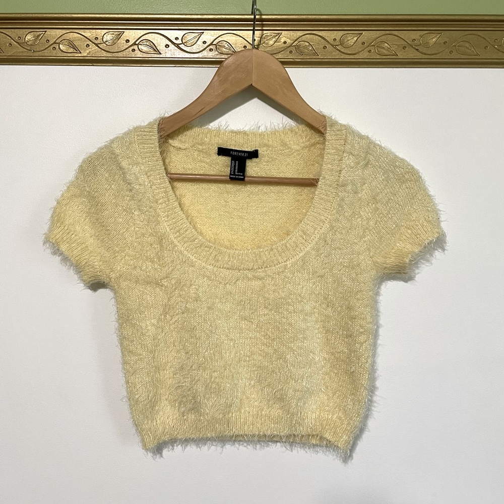 Pale yellow cropped fuzzy sweater